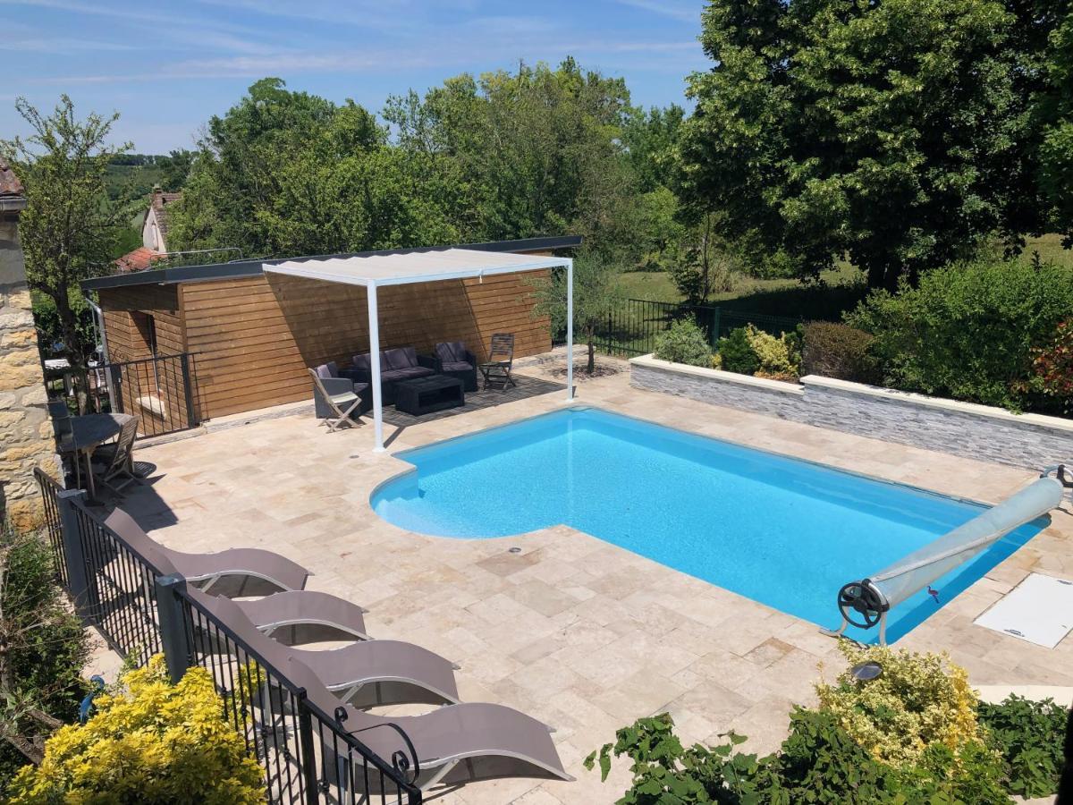 Le Rouge & Blanc Bed & Breakfast Saint-Maurice-le-Vieil Exterior foto